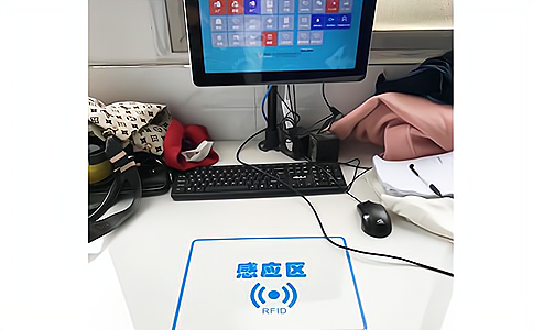 RFID��(y��ng)���ڷ��b�����(bi��o)����������