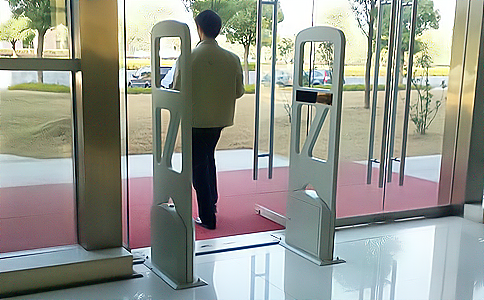 ���ҿڻ�ѩ��(ch��ng)��(hu��)�T�������푪(y��ng)��